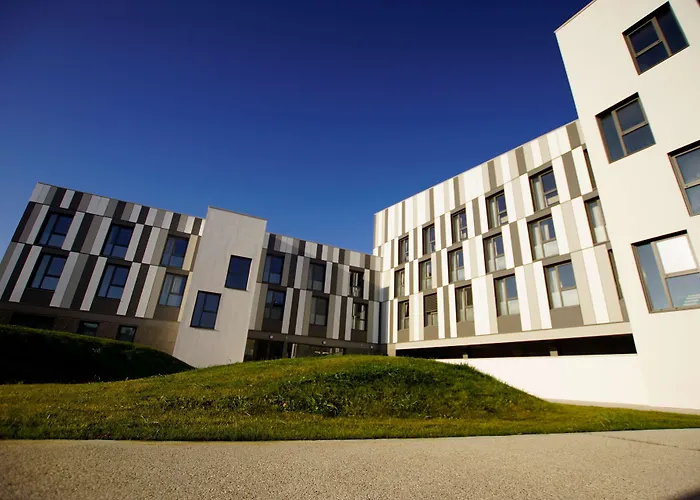 Animaux admis Premiere Classe Le Havre Centre-LES DOCKS